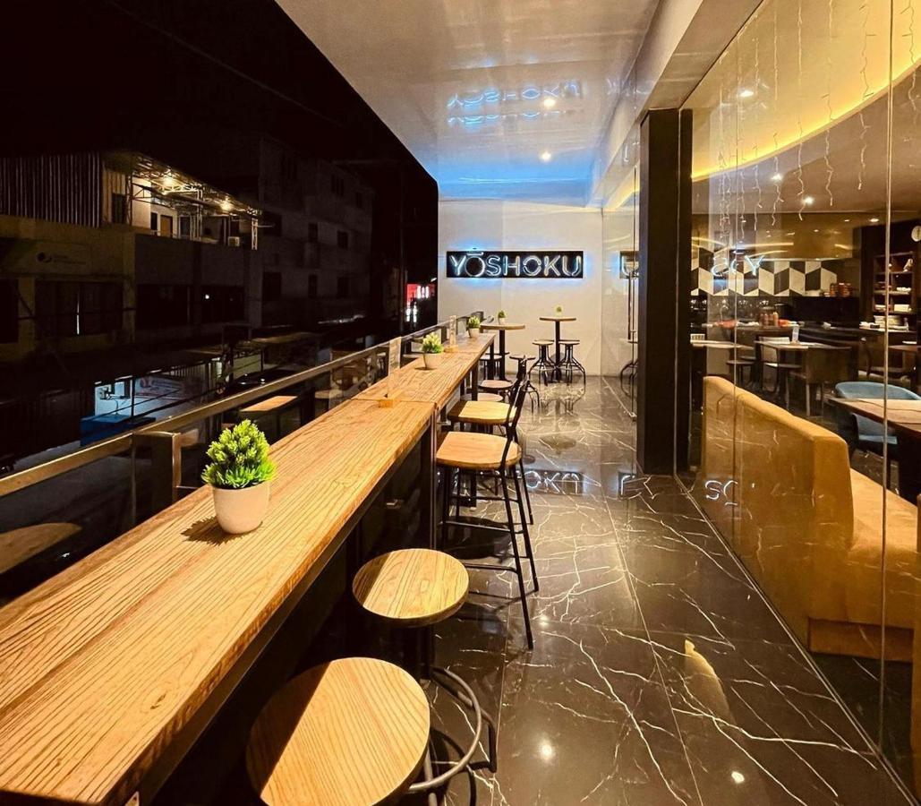 Batu Merah Golden Palace Hotel מראה חיצוני תמונה