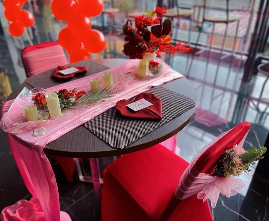 Batu Merah Golden Palace Hotel מראה חיצוני תמונה