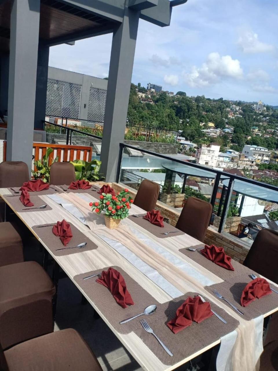 Batu Merah Golden Palace Hotel מראה חיצוני תמונה