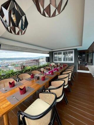Batu Merah Golden Palace Hotel מראה חיצוני תמונה